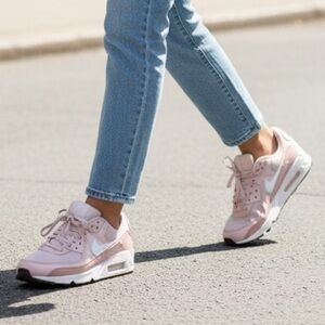 Nike Air Max 90 Running Women’s Shoe Barely Rose/Pink Oxford/Summit White 7.5